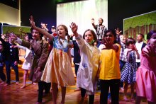 Fairtales Join Forces in Junior School Diamanthorst's Performance: Porridge Fairtales Join Forces in Junior School Diamanthorst's Performance: Porridge